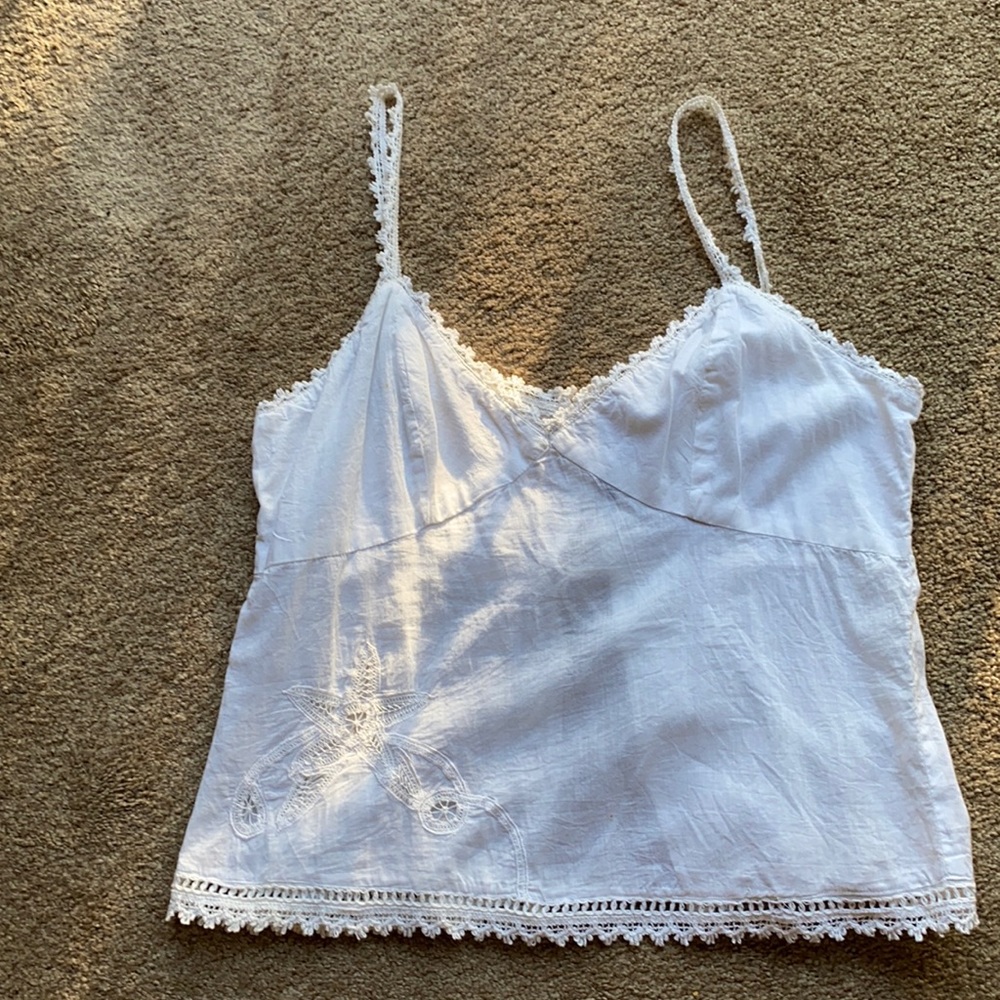 Eyelet cami